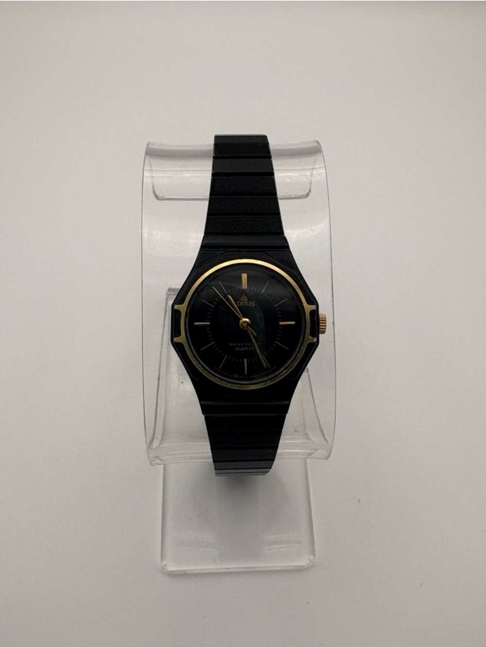 Vintage Lorus Women's Quartz V236-0170 Black Tone Watch Gold Tone Bezel